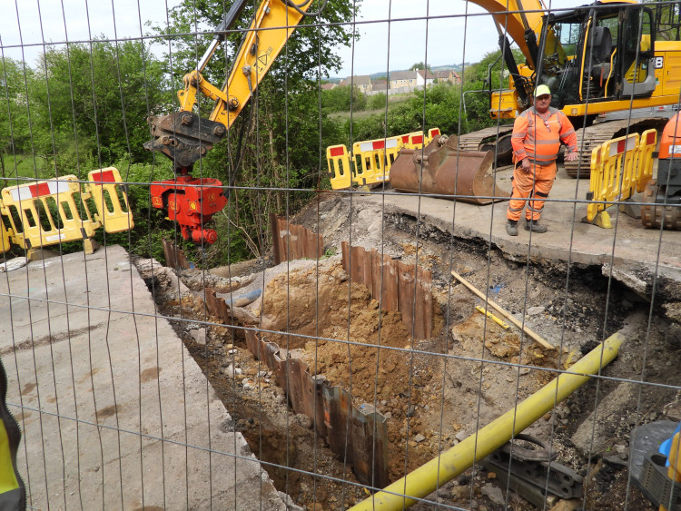 Repairs to the sinkhole on the B3152 Station Road in Castle Cary. CFEDIT: Henry Hobhouse. 