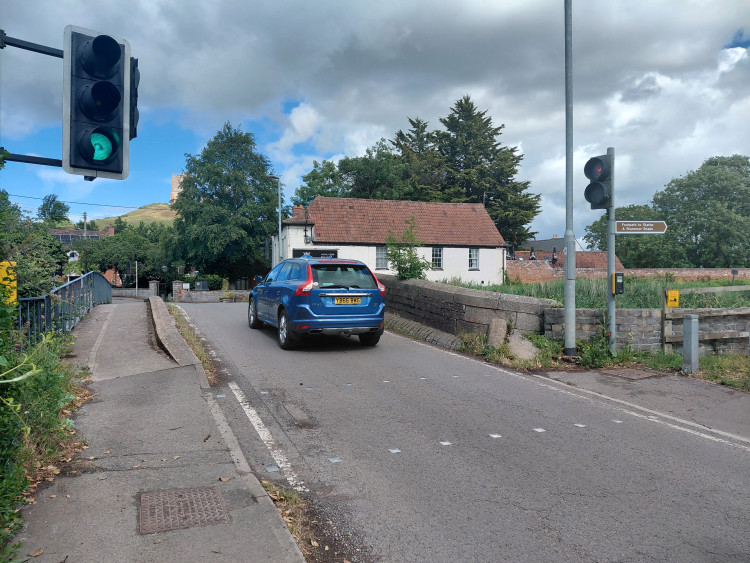 Somerset Levels A361 closure at Burrowbridge scaled back (Photo: Daniel Mumby) 
