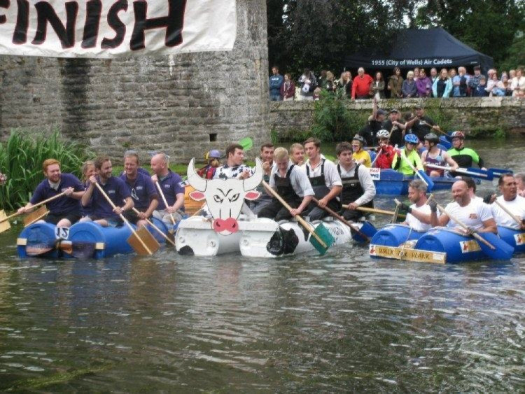 Wells Moat Boat Race volunteers are inviting charities and community groups to run free stalls on the Recreation Ground on Monday, 31 August.