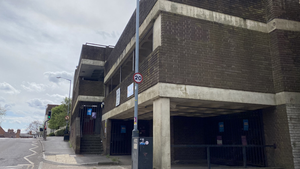 The closed Linen Street Car Park in Warwick (image by Nub News)