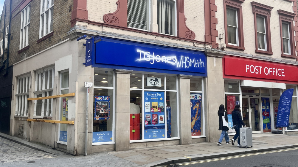 TGJones on George Street has been vandalised with the words 'WHSmith' (credit: Nub News).