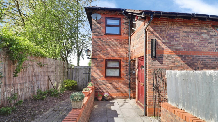 This week we are showcasing a one-bedroom apartment for sale in Stoke-on-Trent (images via Stephenson Browne)