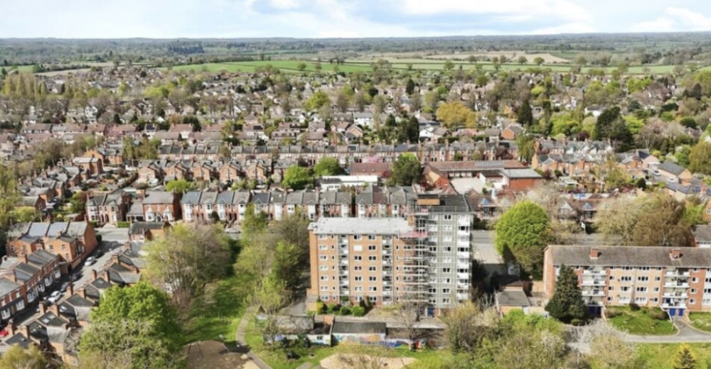  Warwick District Council have agreed to adopt the updated enforcement and civil penalties policies brought about through the Renters’ Rights Act 2025  (image via Complete Estate Agents)