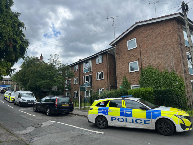 A man has been arrested following reports of a burglary on Masons Lane in Macclesfield (Credit: Nub News)