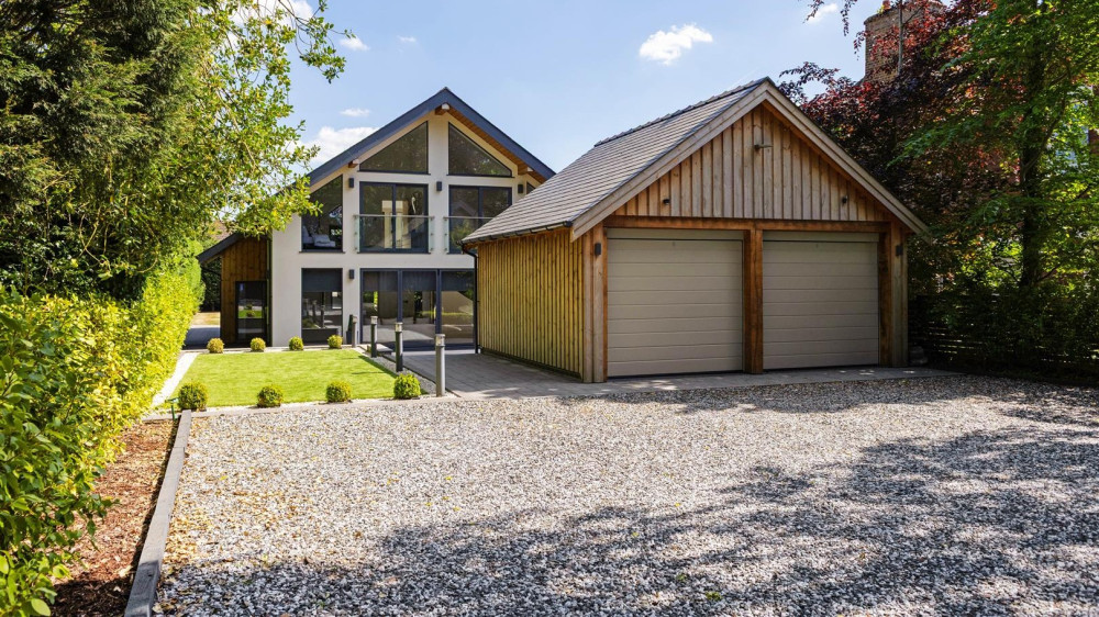 The property's exterior (image via Stephenson Browne)