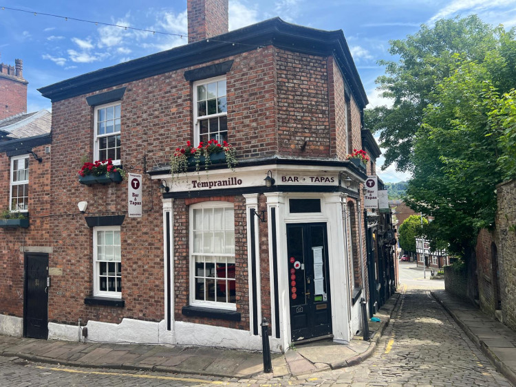 A possession notice has appeared on the front door of Tempranillo on Back Wallgate (Credit: Nub News)