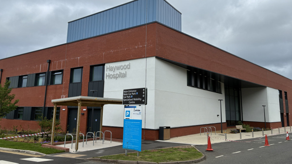 New outpatients building at Haywood Hospital, in Burslem (image via Phil Corrigan - LDR)