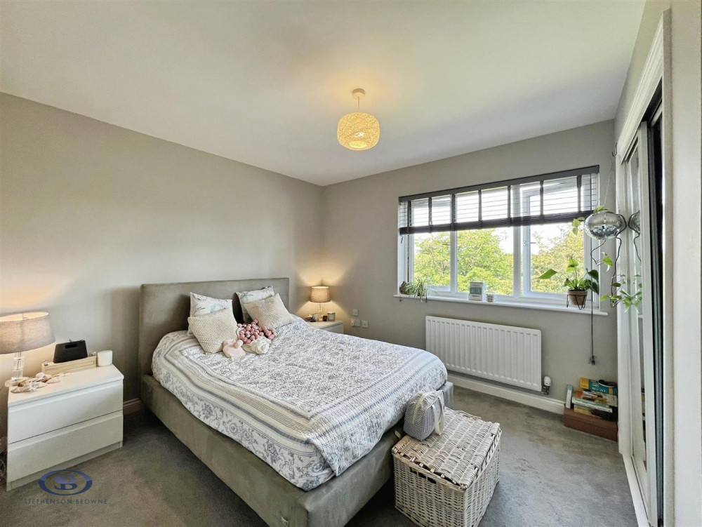 One of six bedrooms (Credit: Stephenson Browne)