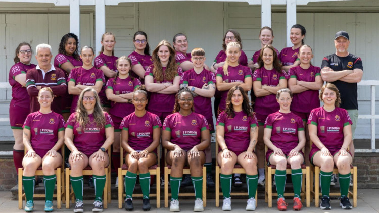 Thamesians RFC Women’s squad outside their clubhouse for the last match of the 2025/26 season (credit: Image supplied).