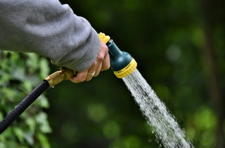 Severn Trent says it is producing 400 million extra litres of water daily