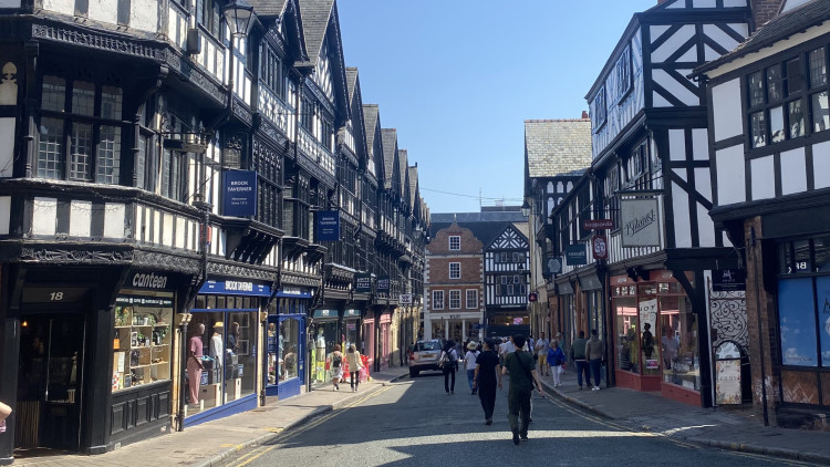 Plans have been approved to convert the upper floors of a Grade II listed building on St Werburgh Street (Nub News)