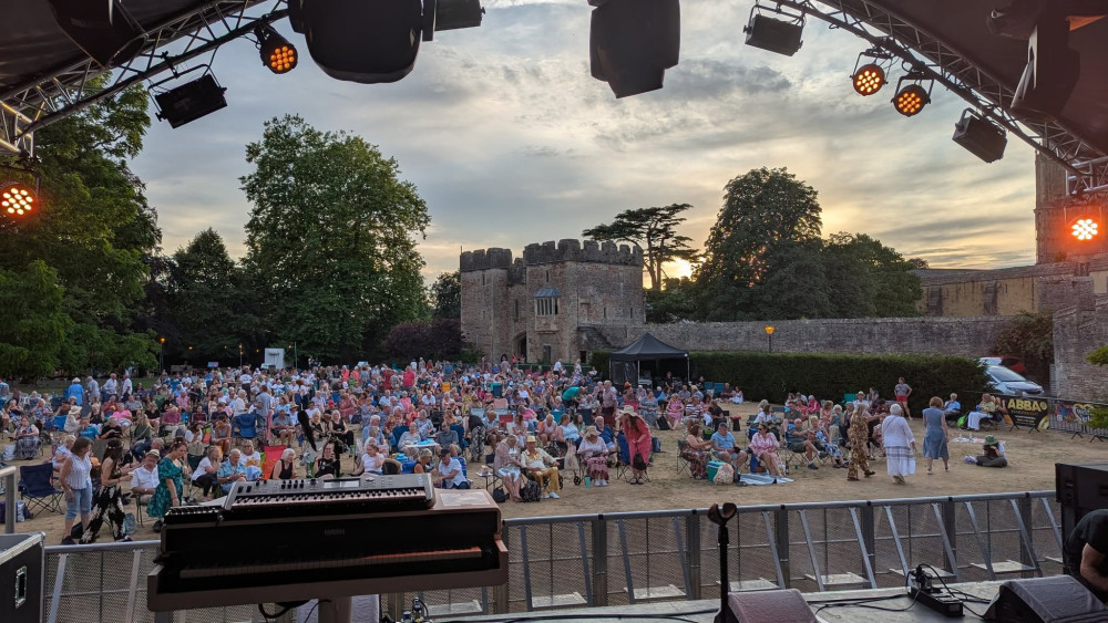 Wells hosts Party at the Palace, Hilliard Society Miniature Exhibition opens, Glastonbury's Ambient & Immersive Weekender starts, and AutoFest UK returns.