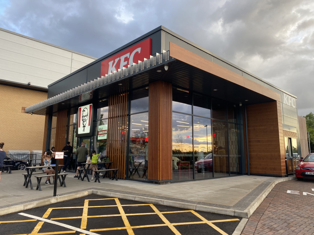 Five Guys opened at Leamington Shopping Park last year (image by Nub News)