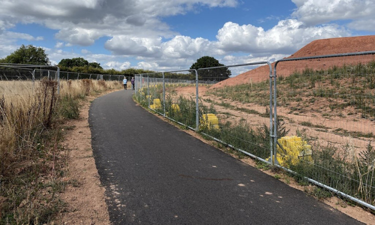 W164 in Crackley has already been diverted for HS2 works (image via Robin Stott)