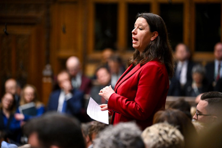 Sarah Russell MP said the school bus should not be withdrawn until either an alternative safe transport arrangement can be made, or the infrastructure is improved. (Photo: Nub News)