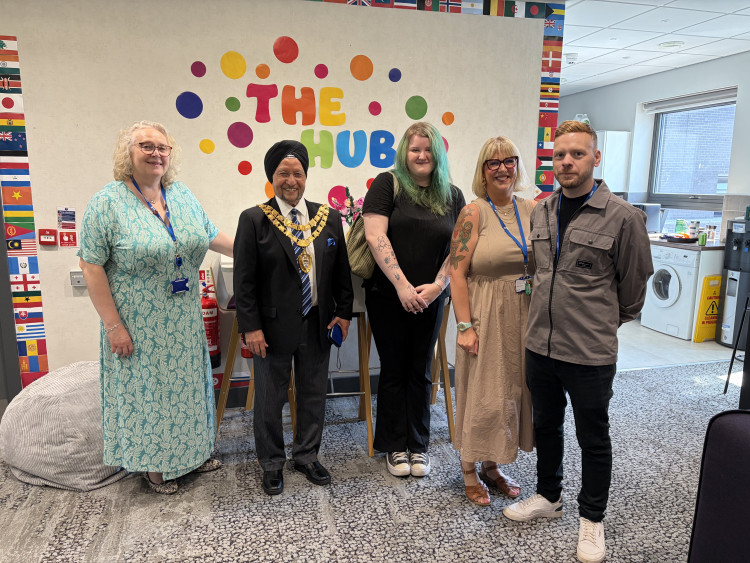 Yvonne Obaidy, Councillor Sardul Singh Marwa MBE JP, Eve Carter, Selina Rawicz and Jamie Owen during the Mayor's visit to Chelmunds Place (image via Solihull Metropolitan Borough Council)