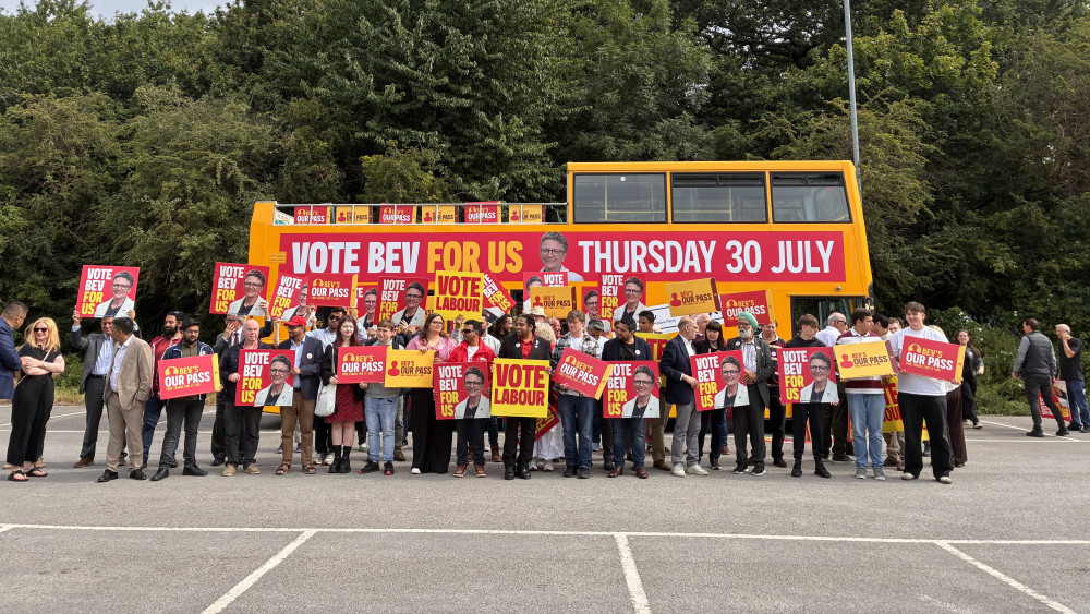 Labour candidate Bev Craig has big transports plans she says will help build 'a Greater Manchester that thrives' and 'can get stuff done' (Image - LDRS)