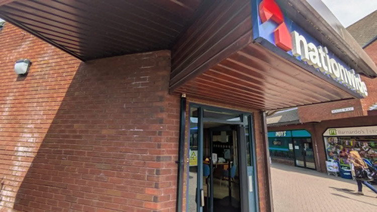Plans for a defibrillator and bleed kit cabinet on the outside of the Nationwide Building Society in Penda Way have been given the go-ahead. (Photo: Nub News)   