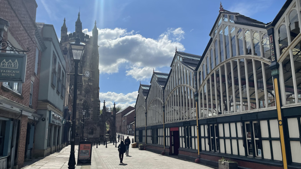 There is lots going on in Stockport this weekend, including Foodie Friday, a theatre show, and more (Image - Nub News)