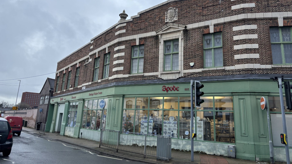 There's lots going on in and around Stoke this weekend including live music at The Little Vintage Tearoom at Spode Museum (image via Nub News)