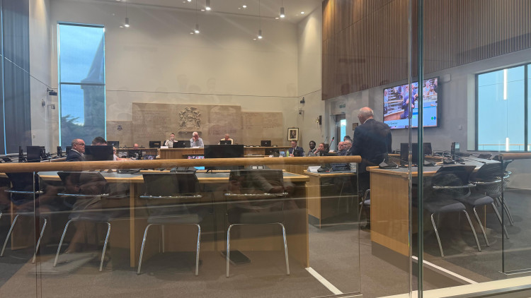 Public speakers called for the scheme to be rejected.