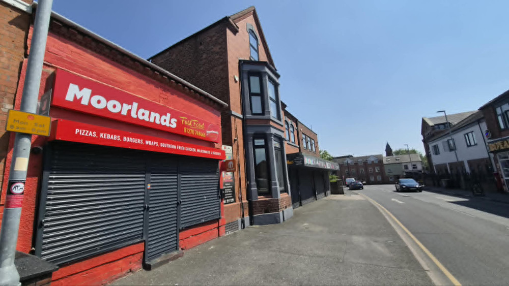 Moorlands Fast Food, Hightown, has been hit with a one-star food hygiene rating (Nub News).