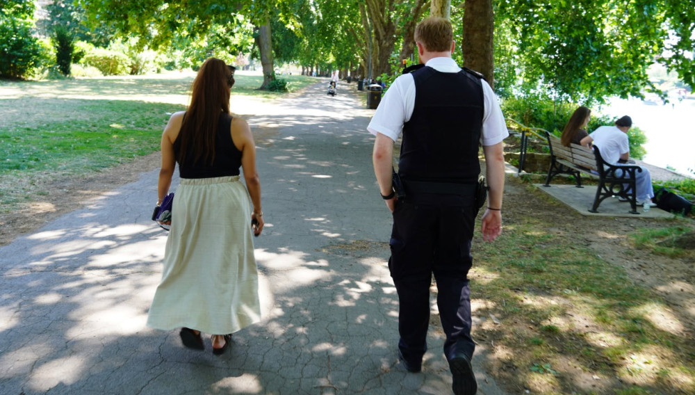 Kingston Council’s community safety team and local police officers carried out a walkabout in Canbury Gardens this morning (Credit: Kingston Council)
