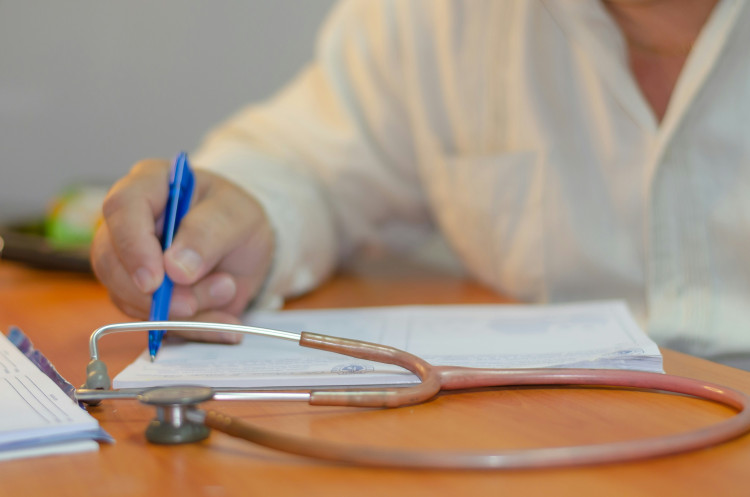 Patients have rated GP surgeries across Street, Glastonbury and Shepton Mallet in the latest national survey. (Photo: Unsplash) 