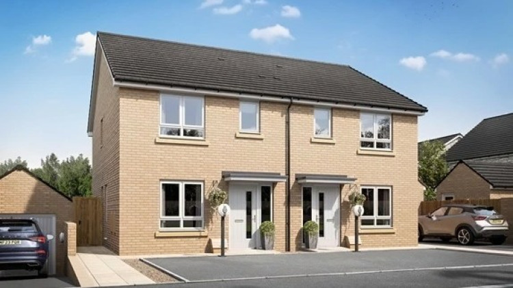 Glastonbury's median house price steady at £280,000 after 169 sales, per Construction Capital data.
