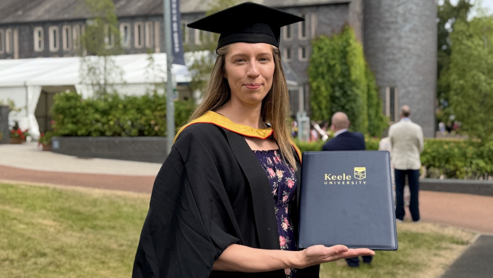 Lauren Keen with a degree in Biochemistry and Medicinal Chemistry (image via Keele)