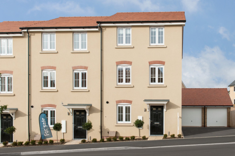 Wells house prices rose modestly over the past year, with the city’s median sale price reaching £335,000.
