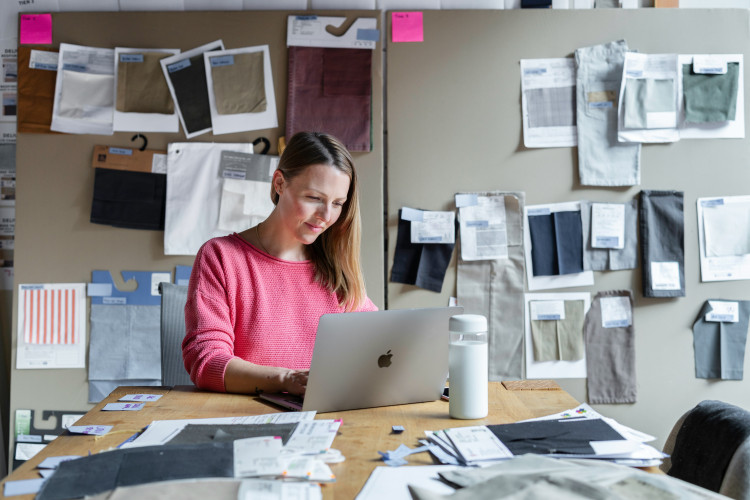 From care shifts and lorry driving to Clarks office roles and proper hands-on graft, there is plenty to browse.  (Unsplash) 