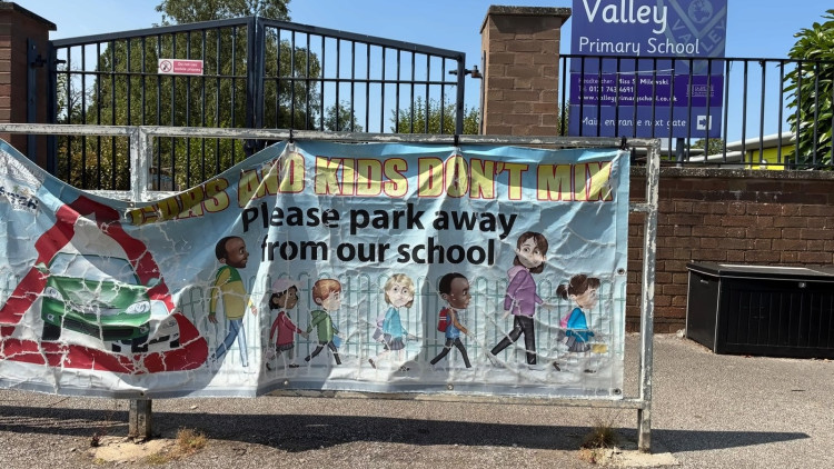The School Streets scheme sees roads closed to all traffic outside primary schools during pick-up and drop-off times (Photo: LDRS)