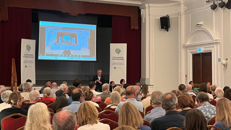 Councillor Gareth Roberts said there was 'a real sense of anger' in the room (credit: Richmond Council).