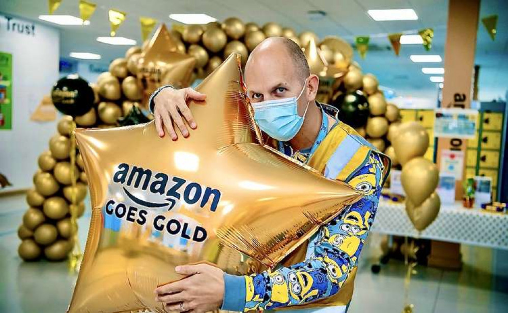 A number of gold-themed events were held by Amazon staff