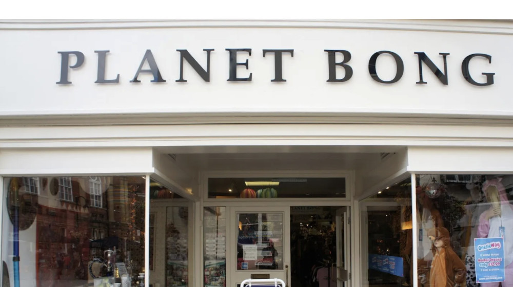 Planet Bong, a family gift shop in Leamington marks 25 years (image via Leamington Royal Leamington Spa)