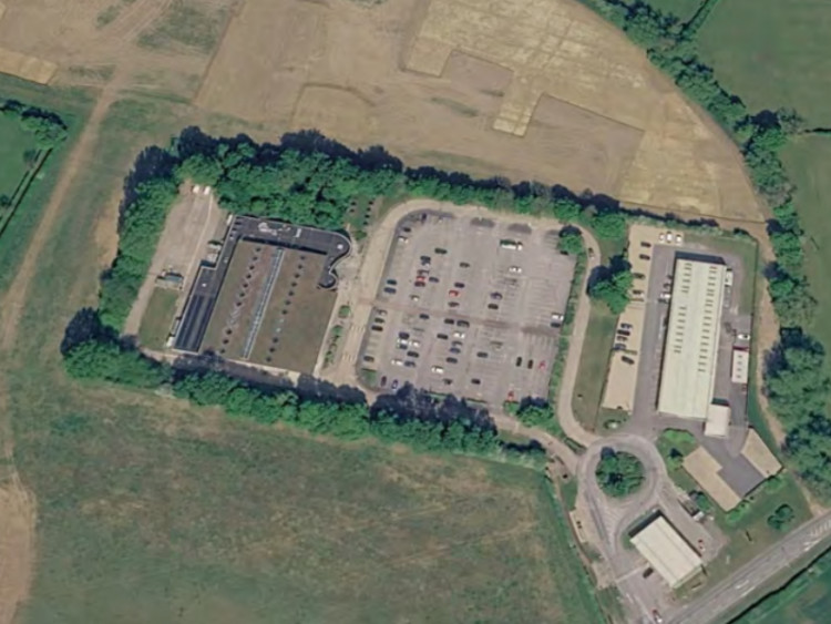 The new padel courts could be built in the car park of Oakham's Co-op (image via PA)