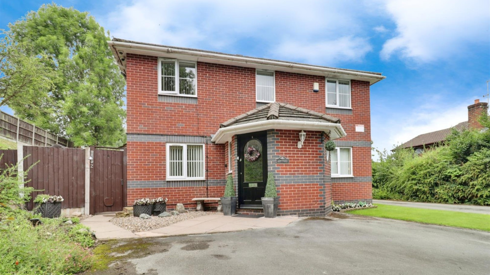 This week we are showcasing a four-bedroom house in Silverdale (images via Stephenson Browne)