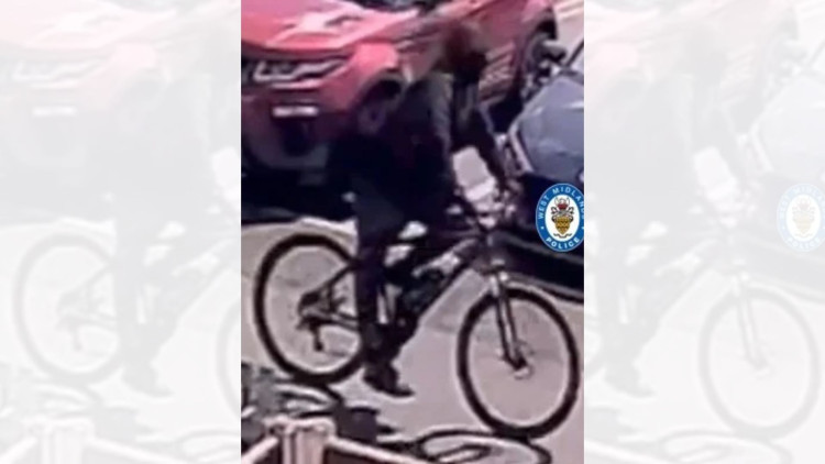 An image shared by police as they try to trace the suspect (image via WMP)