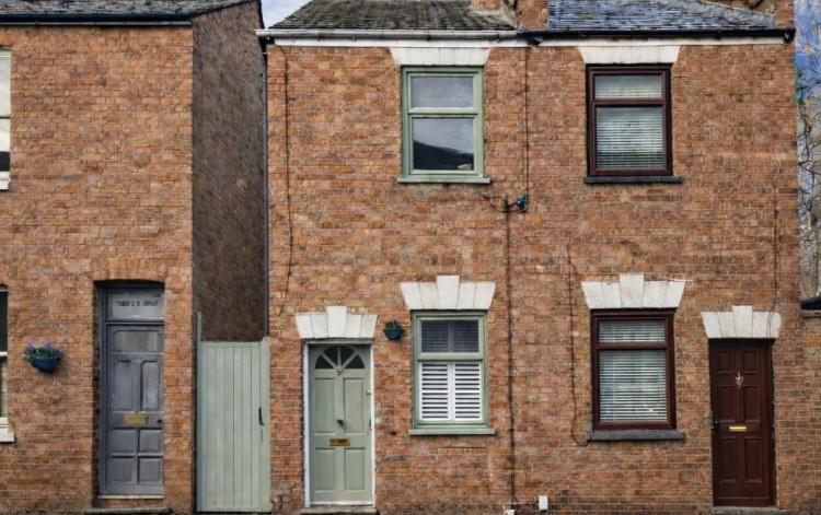 This week we have looked at a two-bedroom home on Morton Street in Leamington available for £350,000.