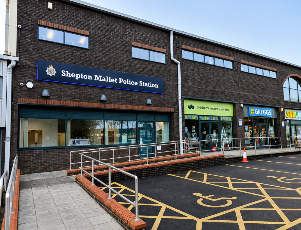 Shepton Mallet residents will have two chances to speak to local neighbourhood police officers at public drop-in sessions this month.