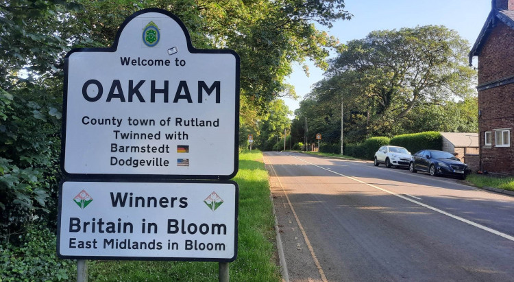 Rutland county boundary signs have been going missing (image by Nub News)