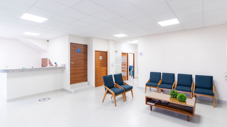 The Government aim to make it easier to access care closer to home (image via Los Muertos Crew on Pexels)
