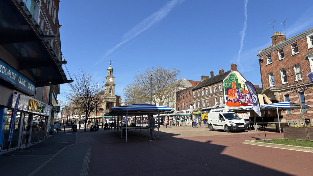 Action to tackle rogue traders who stock and sell illegal vapes in Newcastle was welcomed (image via Nub News)