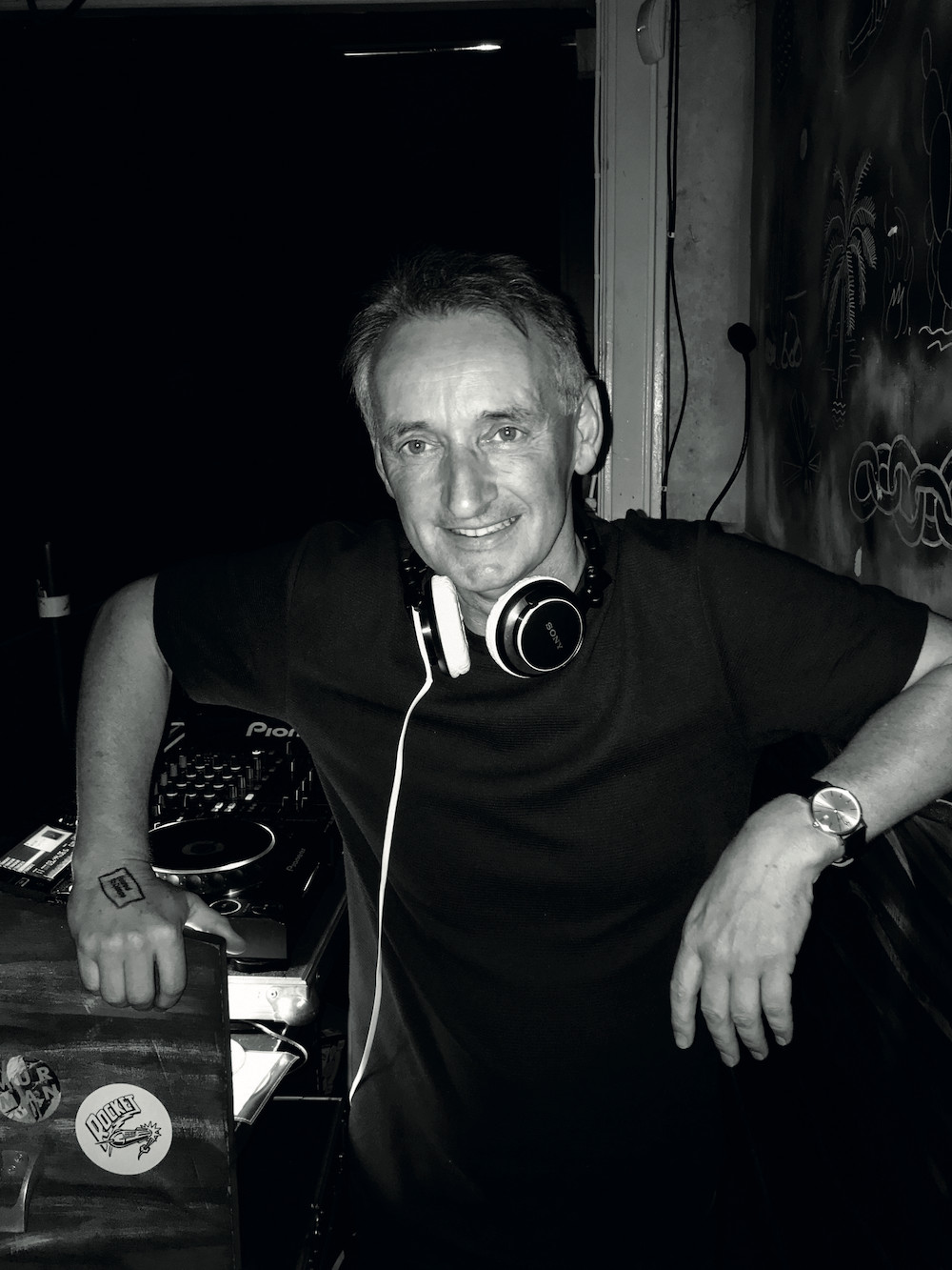Pat Nevin – Football and How to Survive It 