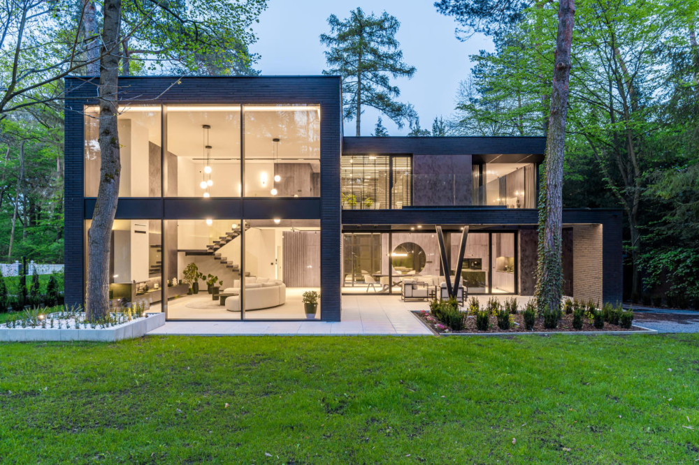 The right choice of windows can help determine the aesthetic, environmental performance, comfort and long-term work of a building, and is a very long way from an afterthought for professional designers, contractors and property investors.