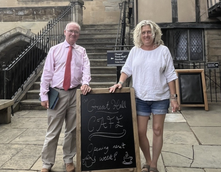  Daren Bowyer, Master of the Lord Leycester, with Katie Proudfoot, co-owner of the The Fourpenny Pub, restaurant and hotel (image supplied) 