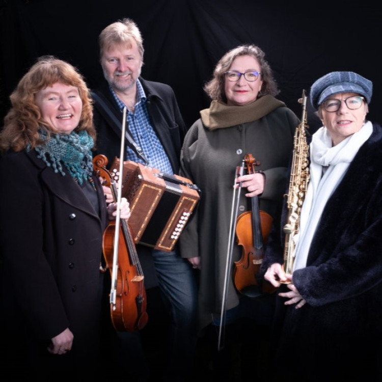 The Potteries Folk Club presents: Narthen - Icicles and Inglenooks