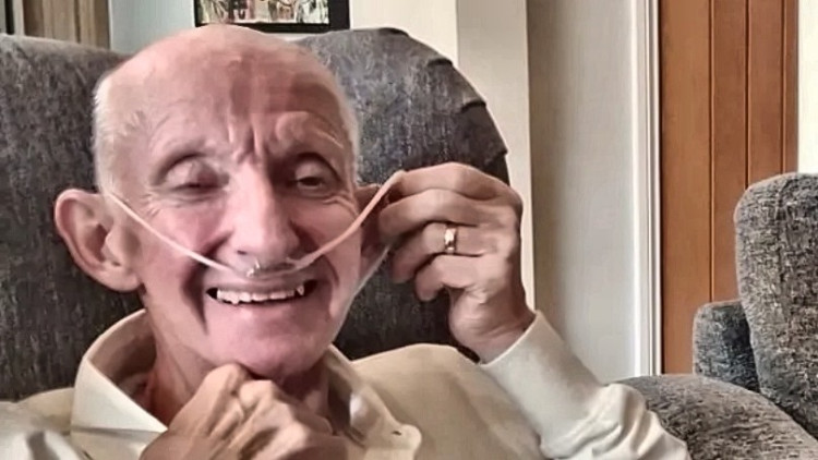 ony Briant, 61, from Kingston, is living with Short Telomere Syndrome, a rare genetic disease that has caused advanced pulmonary fibrosis and progressive liver disease (Image supplied)