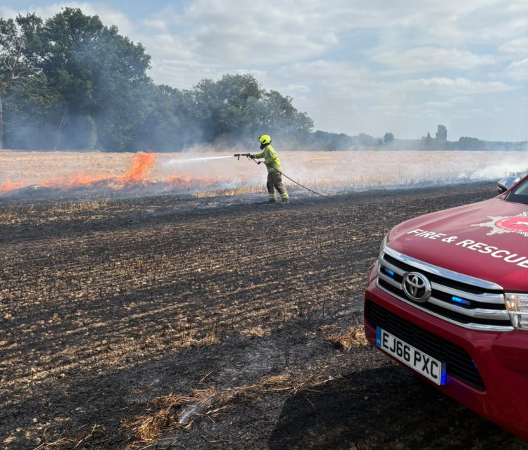 Firefighters tackle a wildfire in Hertfordshire 